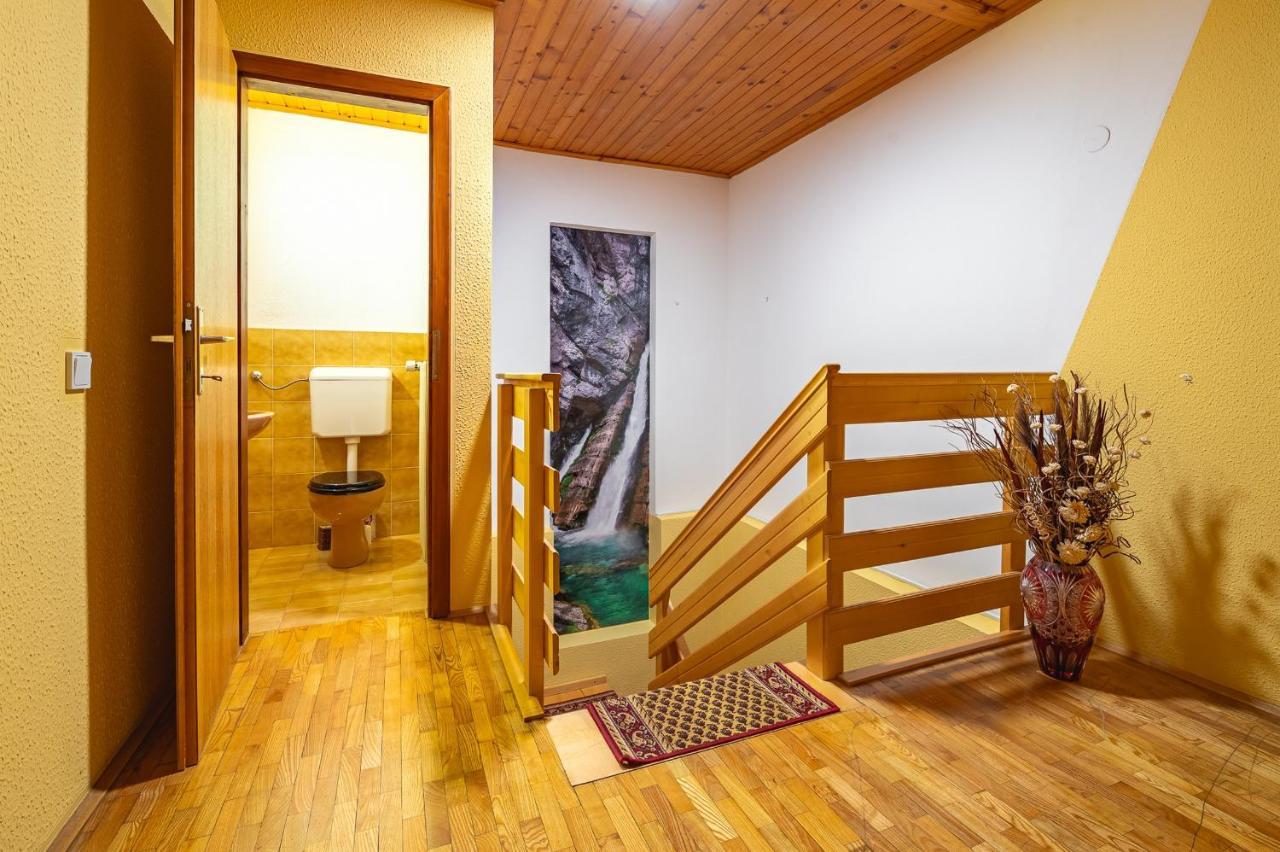 Farm Stay Trlej Begunje na Gorenjskem Eksteriør bilde