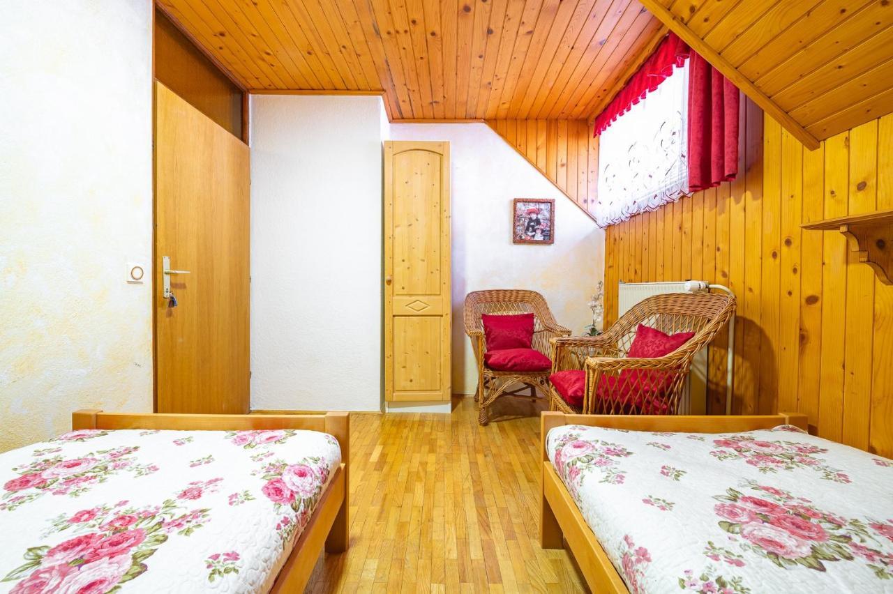 Farm Stay Trlej Begunje na Gorenjskem Eksteriør bilde