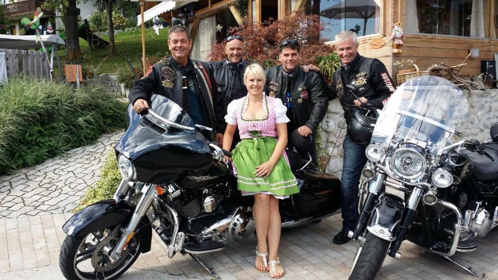 Farm Stay Trlej Begunje na Gorenjskem Eksteriør bilde