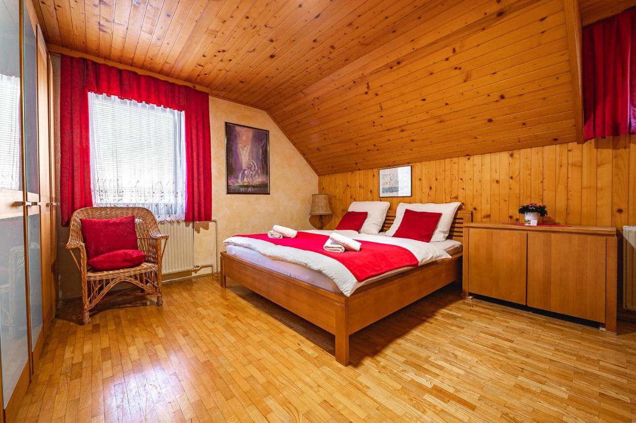 Farm Stay Trlej Begunje na Gorenjskem Rom bilde